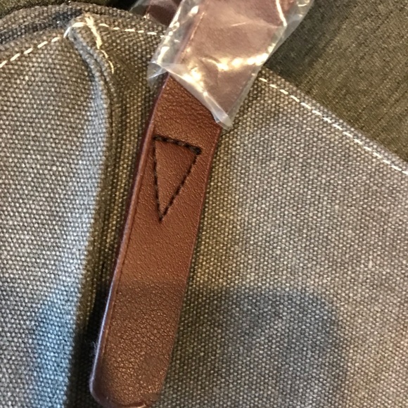 ▪️Minimalist Gray Large Tote-Large - Picture 5 of 6